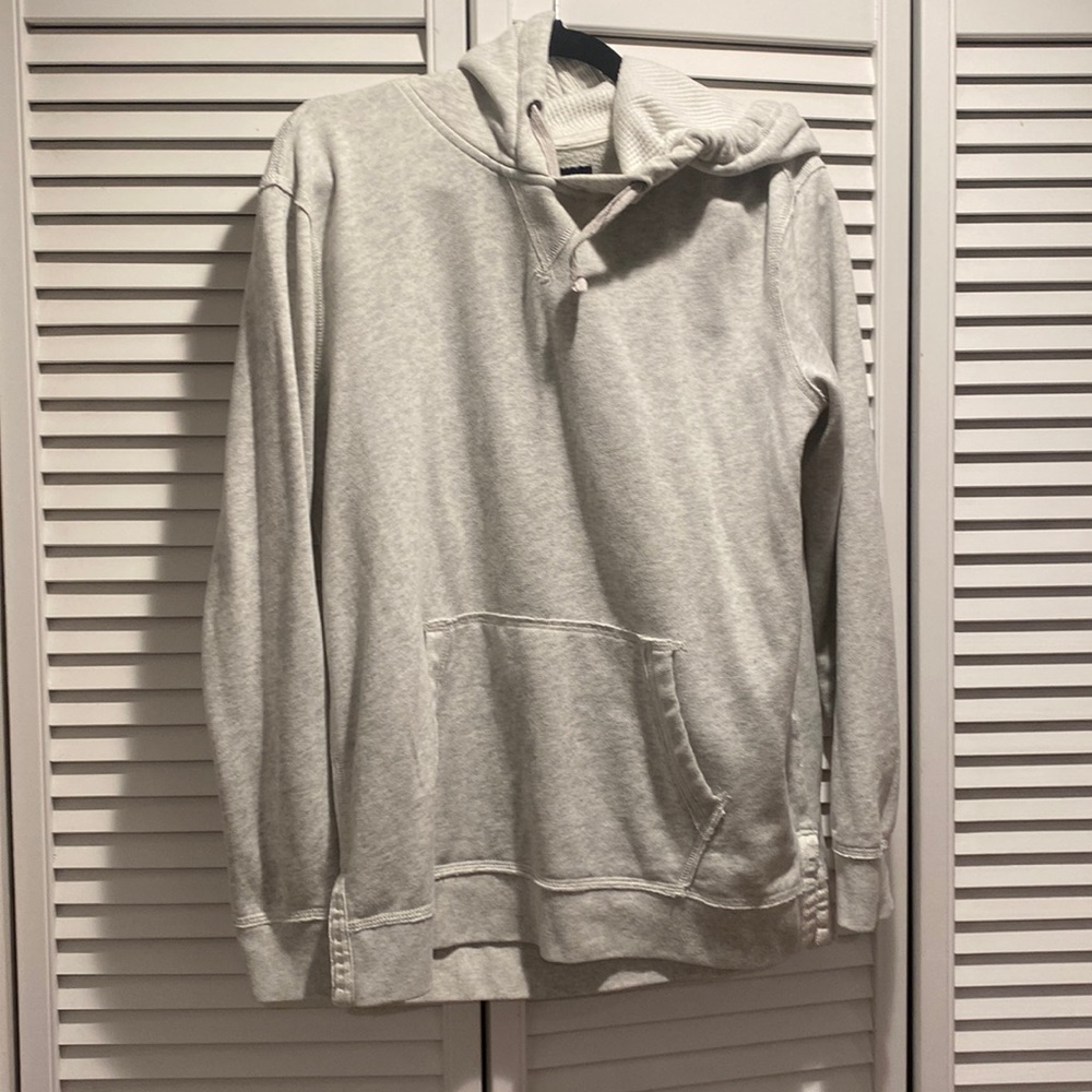 Abercrombie & Fitch gray sweatshirt size medium